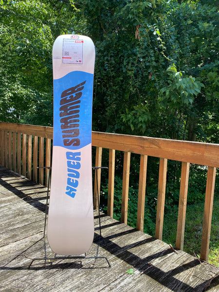 22/23 Never Summer Proto Slinger 157W – Flipside Boardshop