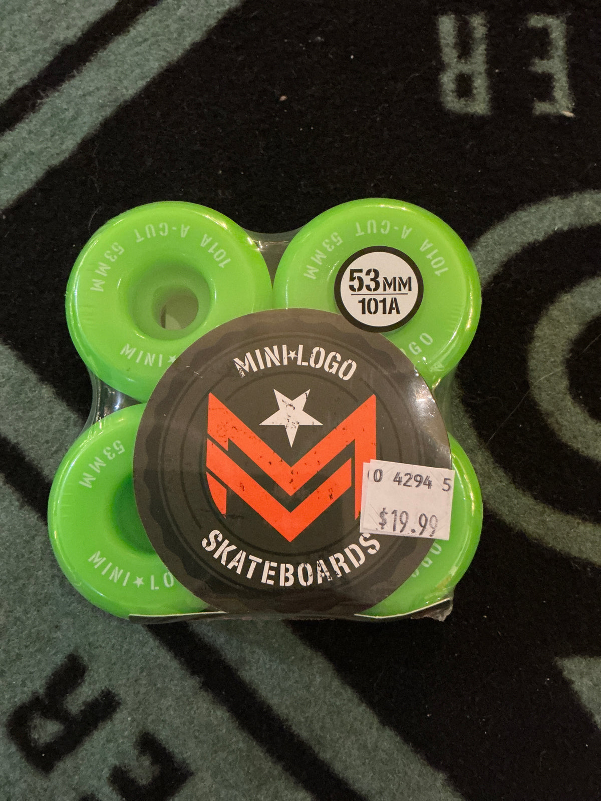 MINI LOGO A-CUT (2) 53MM X101 GREEN -1