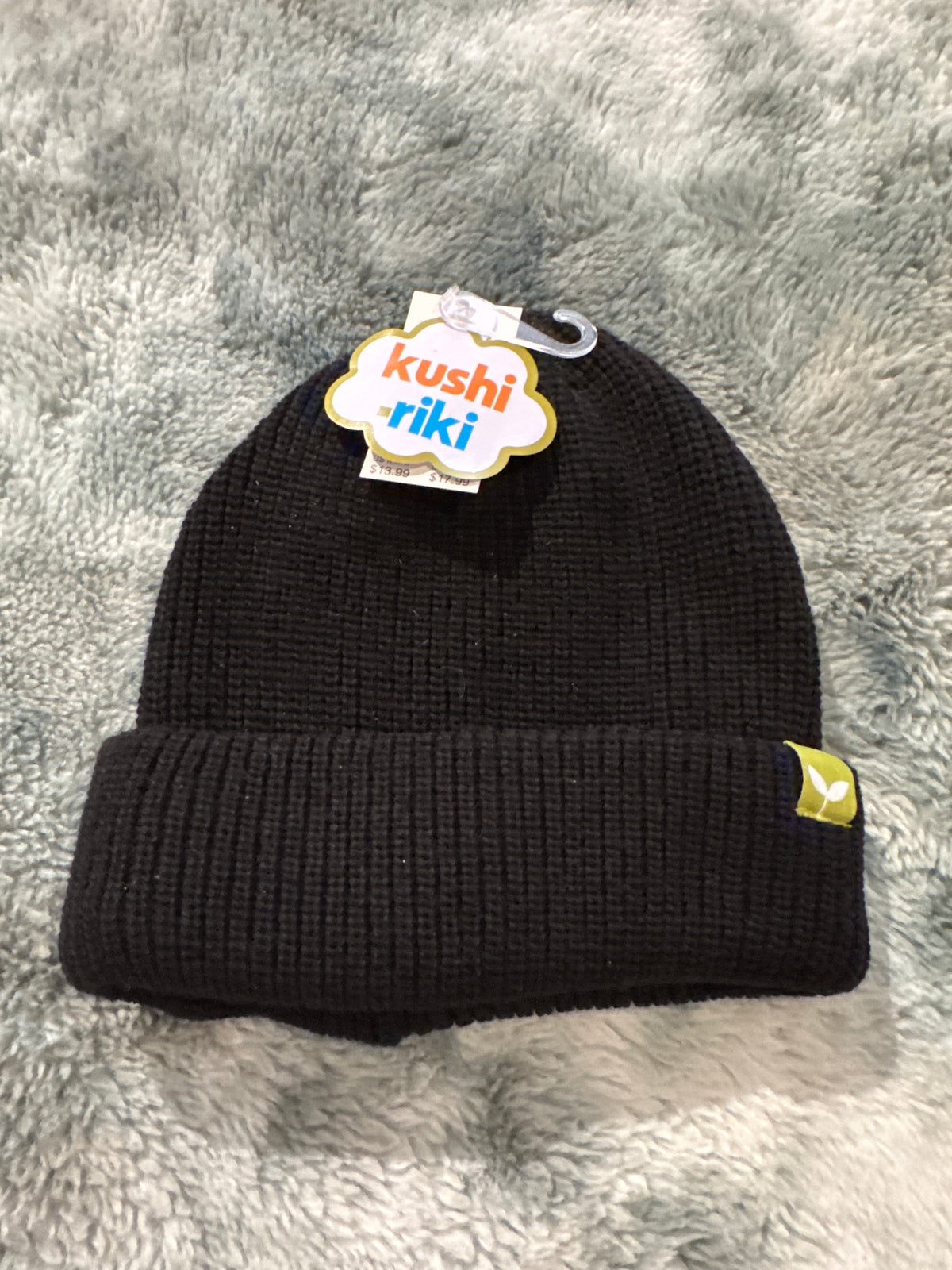 BASIC BEANIE BLACK