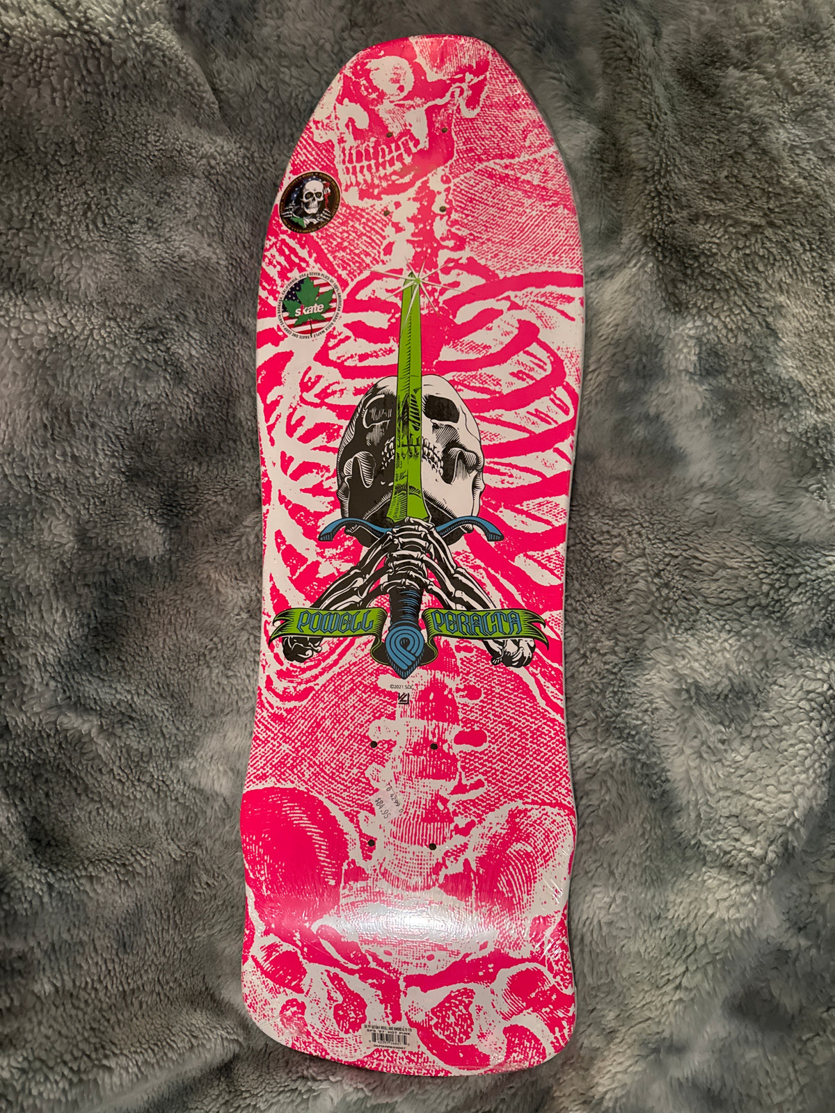 POWELL GEEGAH SKULL AND SWORD HOT PINK