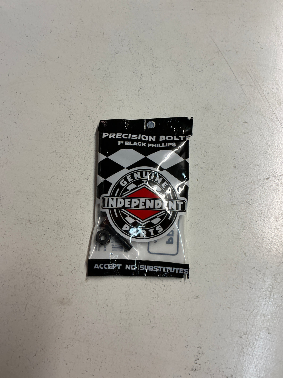 Independent Genuine Parts Phillips Hardware 1" Black