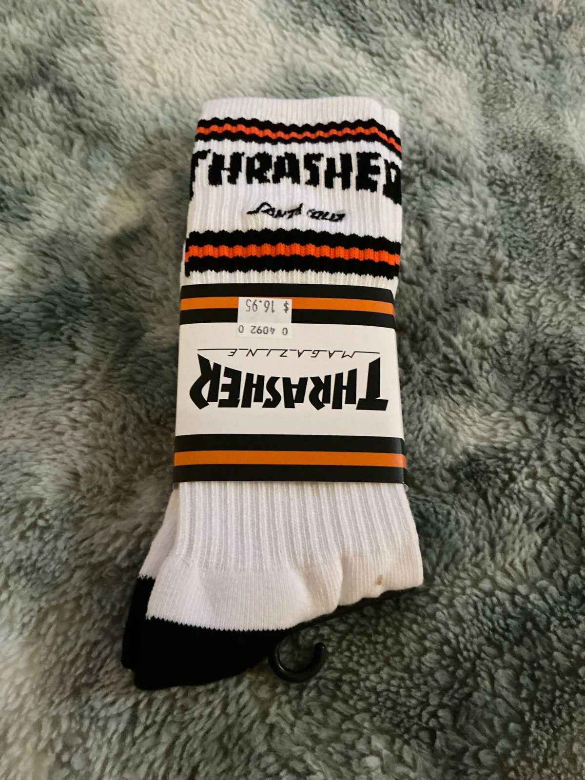 SANTA CRUZ VS THRASHER SOCKS WHITE