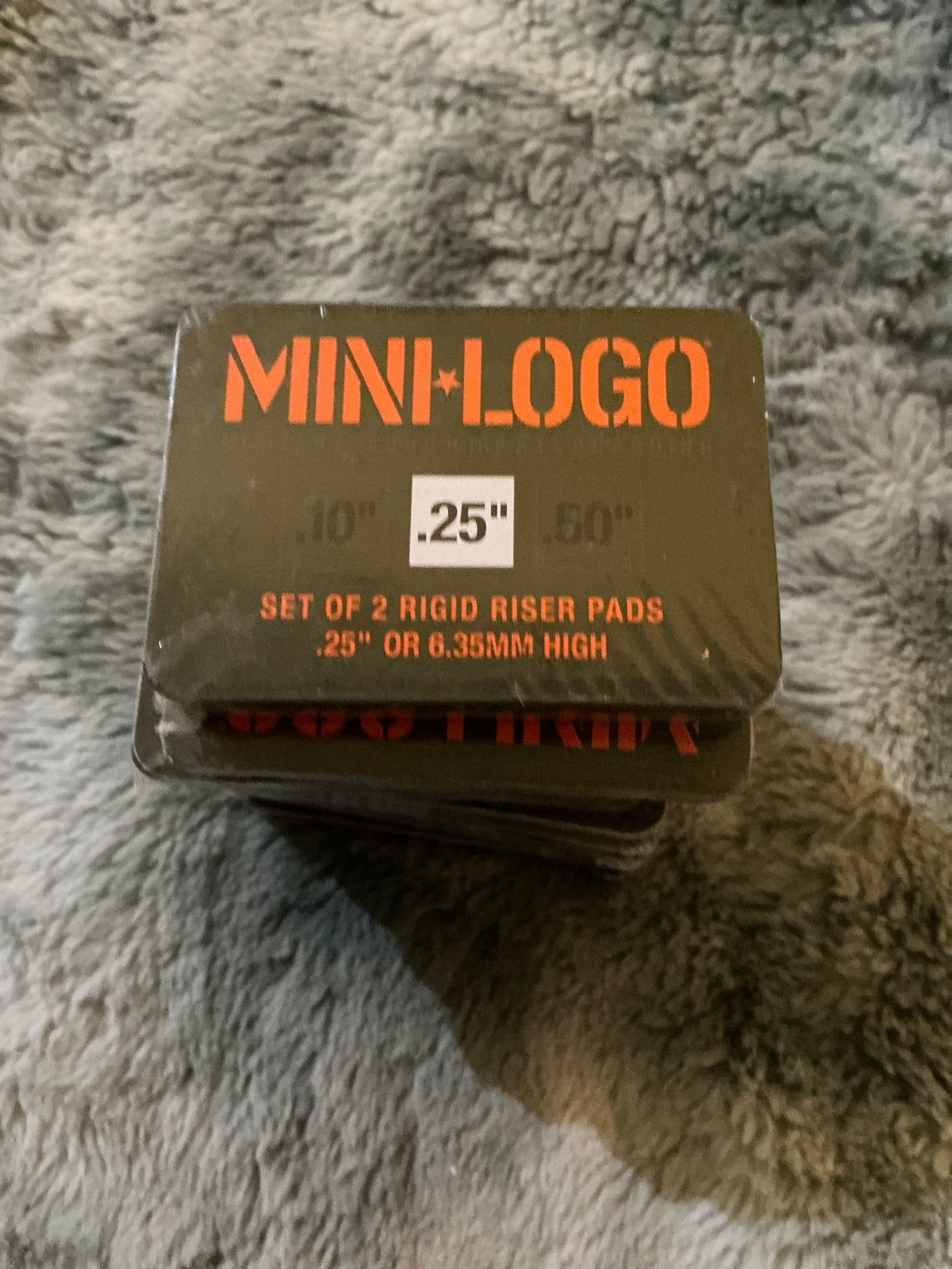 MINI LOGO 1/4" RIGID
