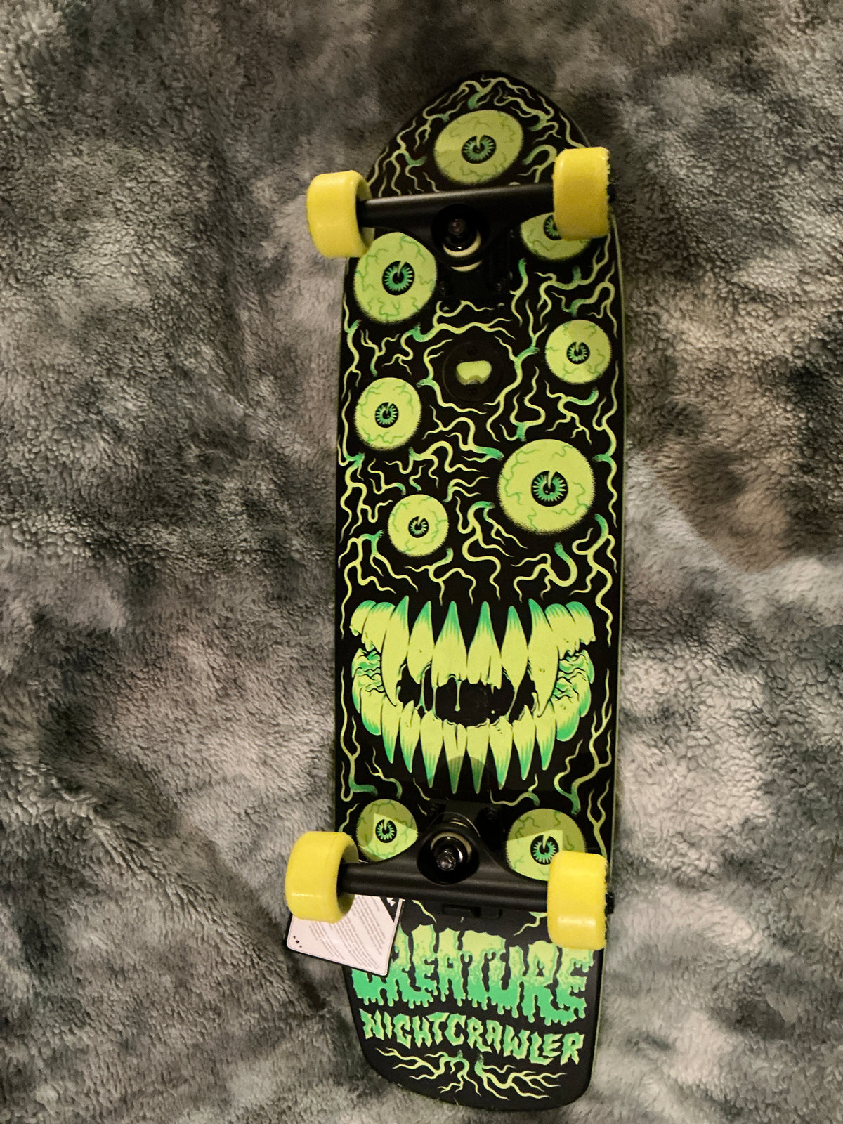 CREATURE NIGHTCRAWLER